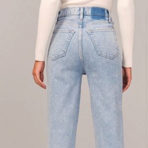Abercrombie & Fitch 90s straight ultra high rise